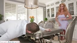 Scarlett Sommers - Scarlett Sommers needs her damaged table to be fixed, and she will pay with her sweet pussy 25 05 2024